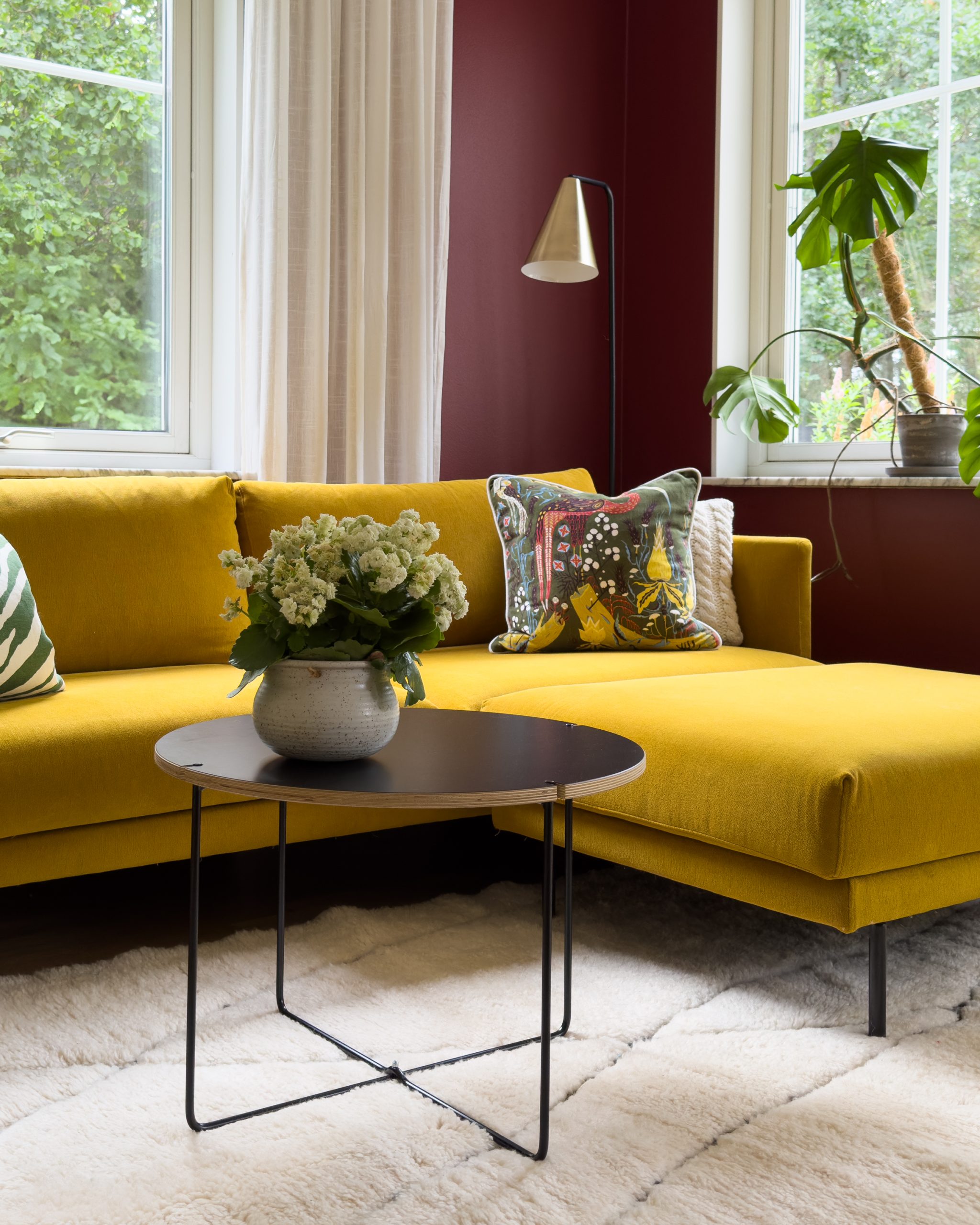 Sisustussuunnittelijan suunnittelema olohuone lapsiperheelle – Helsinki ja Uusimaa